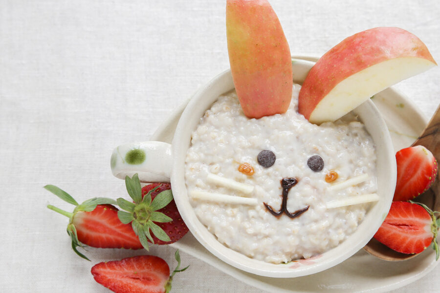 Veganes Ostern leicht gemacht mit veganen Lebensmitteln und veganer Dekoration